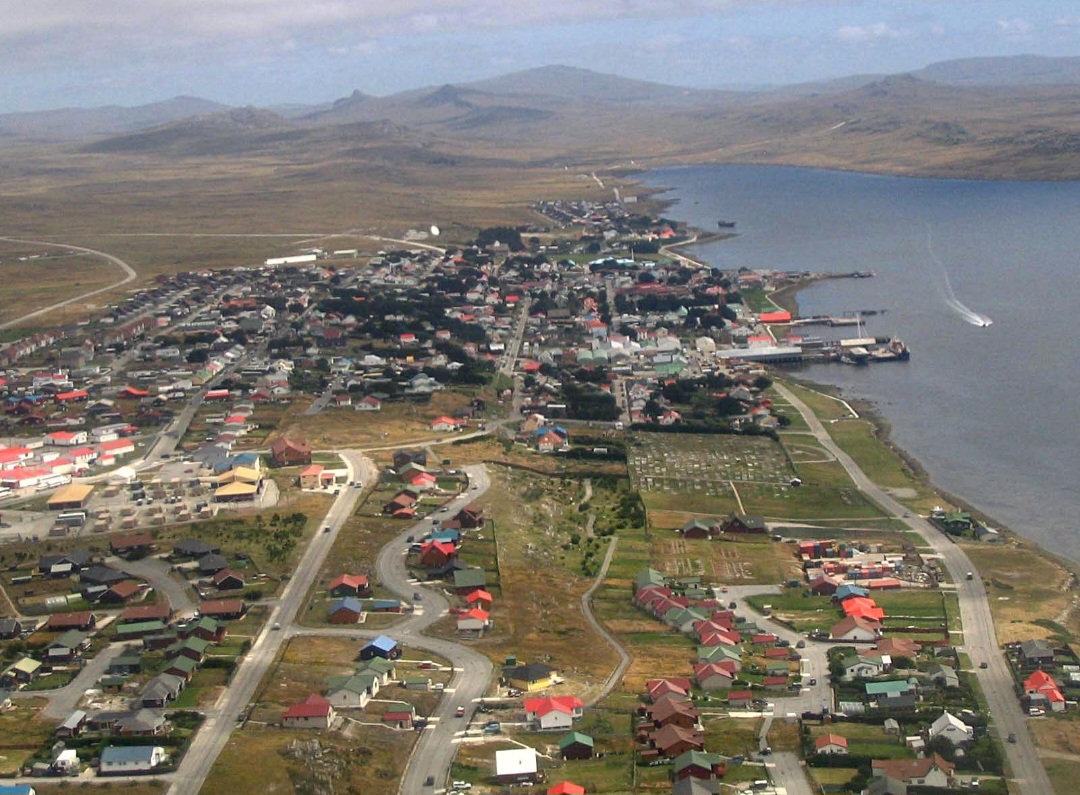 Gran Bretaña autoriza perforaciones en busca de oro y diamantes en Malvinas.