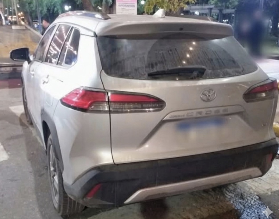 San Luis: chocó contra un poste en pleno centro, dio positivo en alcoholemia y fue demorado tras agredir a su pareja