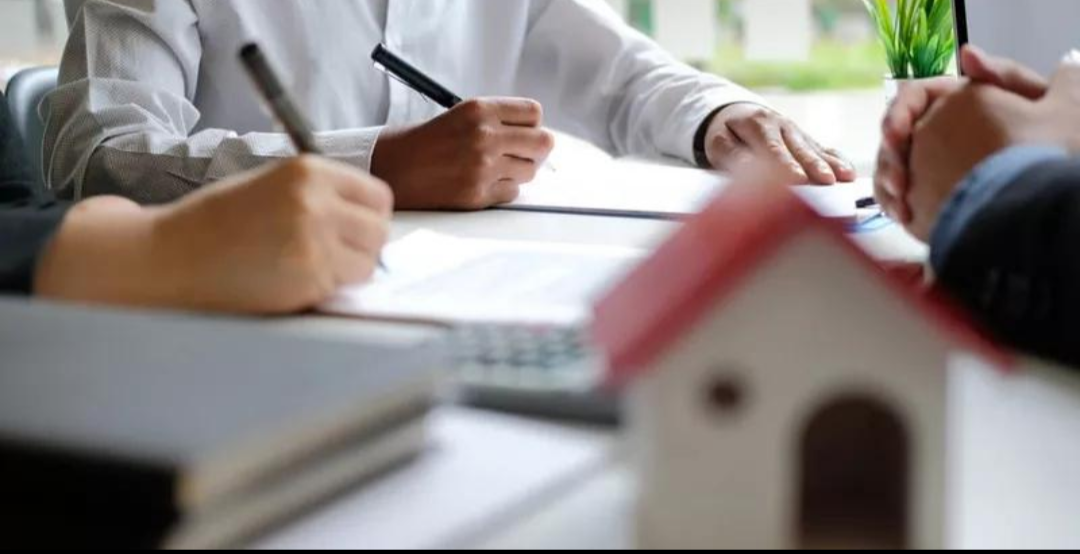 Fuerte rechazo a la desregulación inmobiliaria que impulsa Sturzenegger