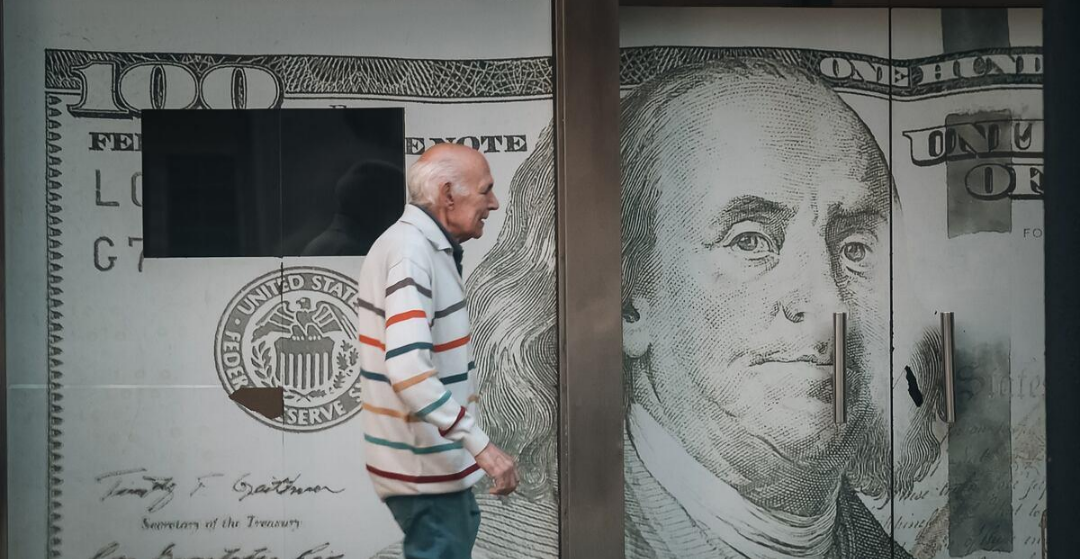 Se desarma el carry trade y vuelve la presión sobre el dólar