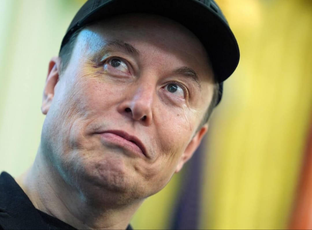 Musk rompe la historia y alcanza US$1 billón