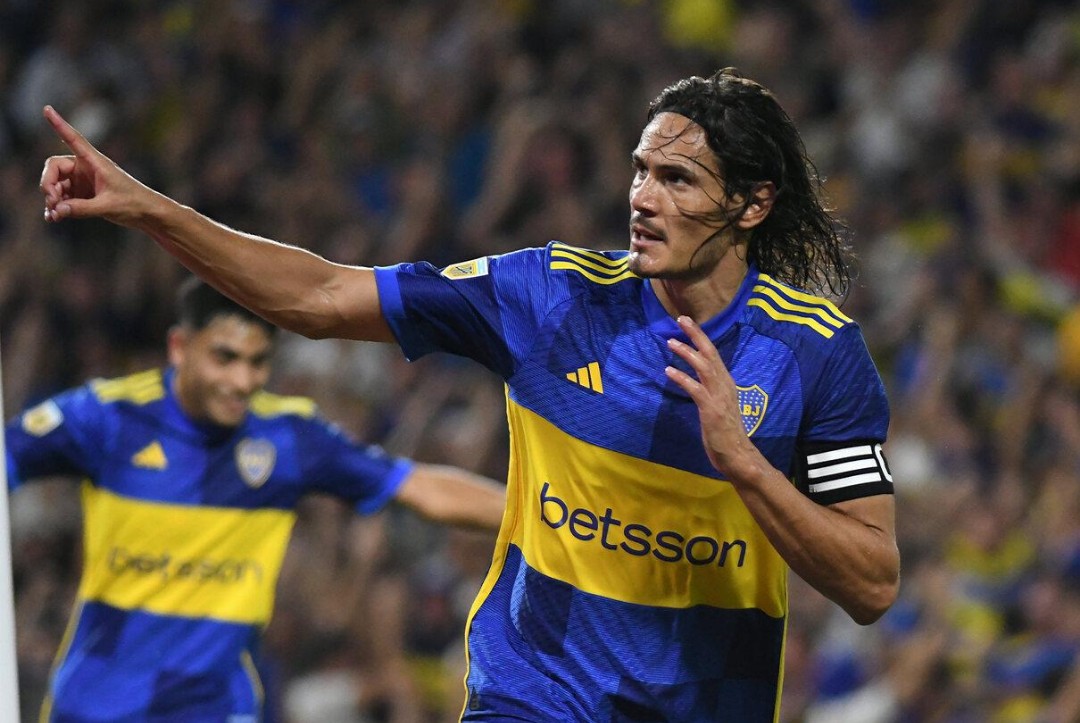 Cavani se va de Boca: de “mejor refuerzo” a una salida marcada por lesiones y altibajos