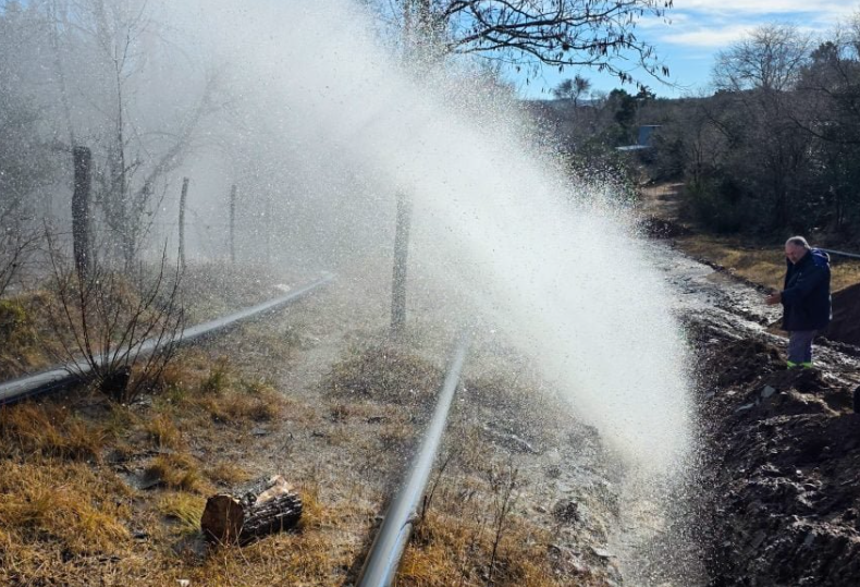 Reparación del acueducto Río Grande: avanza el restablecimiento del servicio de agua por zonas