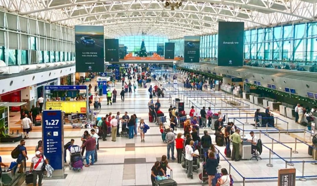 Turismo internacional en junio: crecieron las llegadas un 3,3%, pero las salidas al exterior cayeron 22%