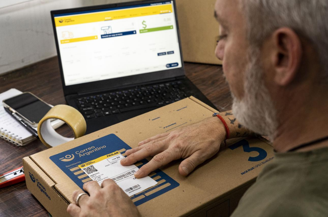El Gobierno fijó en US$3.000 el límite para compras online en el exterior por puerta a puerta