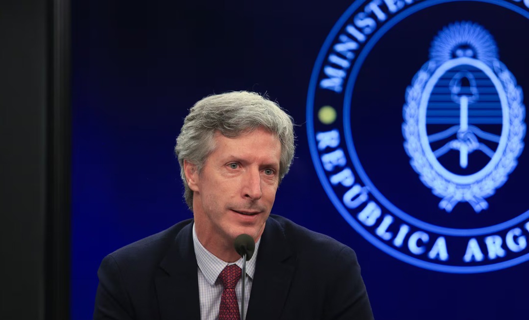 Milei impulsa la "cláusula Bausili": remover al presidente del Banco Central requerirá dos tercios del Congreso