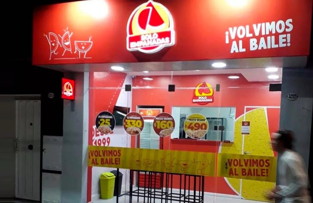 Colapsa el dueño de Solo Empanadas: acumula más de $5.300 millones en deudas y 230 cheques rechazados