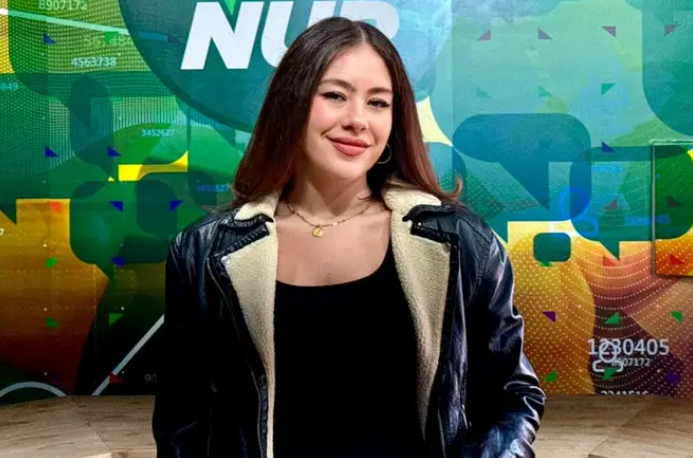 "La Beba": la voz puntana que brilla en televisión y sueña con acariciar los corazones del mundo