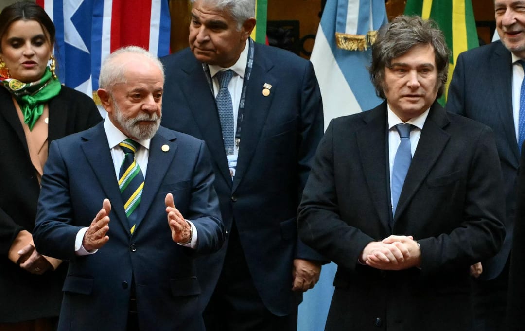 JAVIER MILEI VOLVIÓ A CRITICAR A LULA Y CRECE LA TENSIÓN DIPLOMÁTICA CON BRASIL: “DELINCUENTE Y PUERCO”