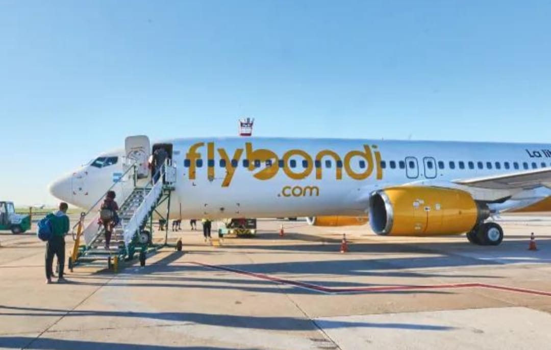 CRISIS EN FLYBONDI: EMBARGAN SUS CUENTAS Y HAY DEUDAS POR MÁS DE $1.500 MILLONES