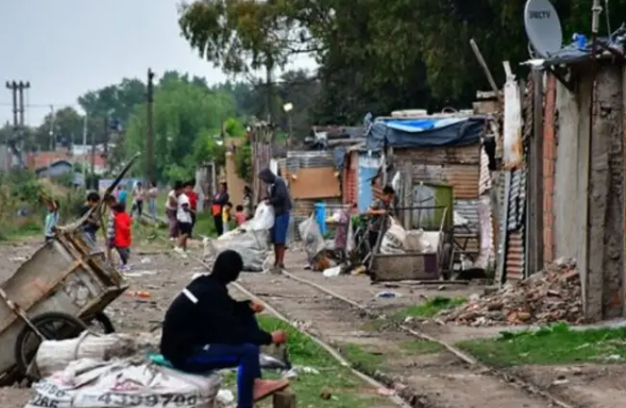 Las deudas, el nuevo flagelo que dispara la inseguridad alimentaria en los barrios populares de San Luis