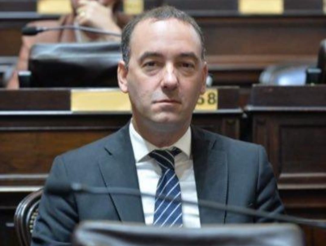 Francisco Adorni justificó ante la Justicia un “cero de más”