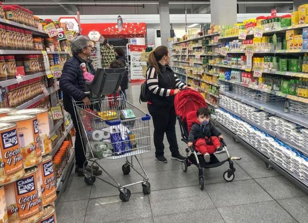 Los salarios privados no logran ganarle a la inflación