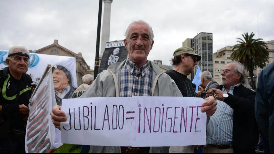 EL DRAMA DE LOS MILLONES DE ARGENTINOS ENDEUDADOS: “SOLO TOMO DEUDA PARA COMPRAR COMIDA”