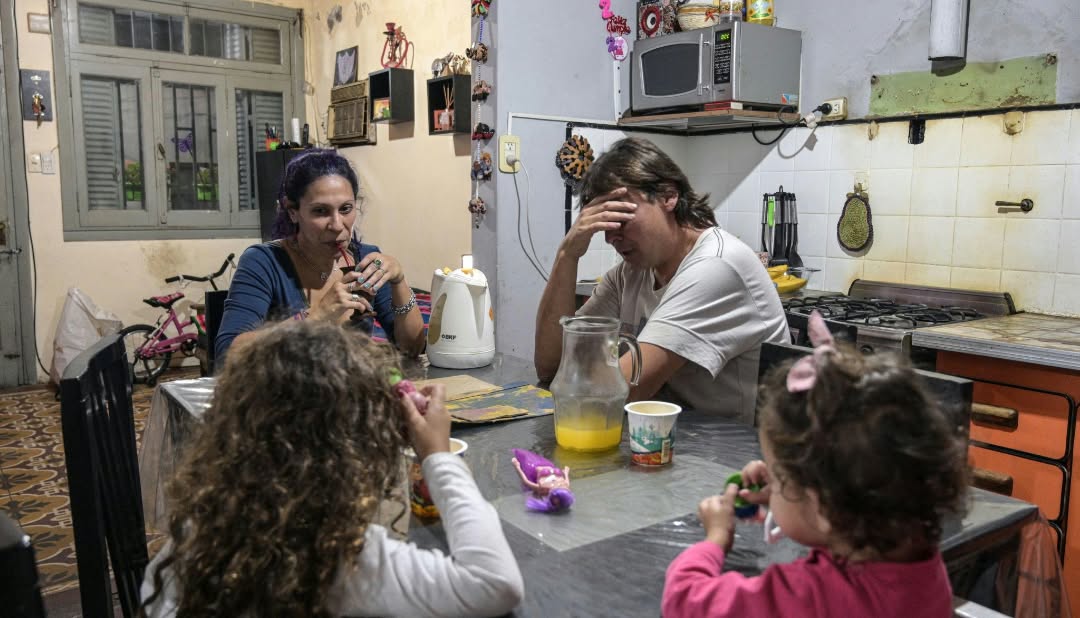 CRECE EL PESIMISMO: 6 DE CADA 10 ARGENTINOS CREE QUE ESTARÁ PEOR