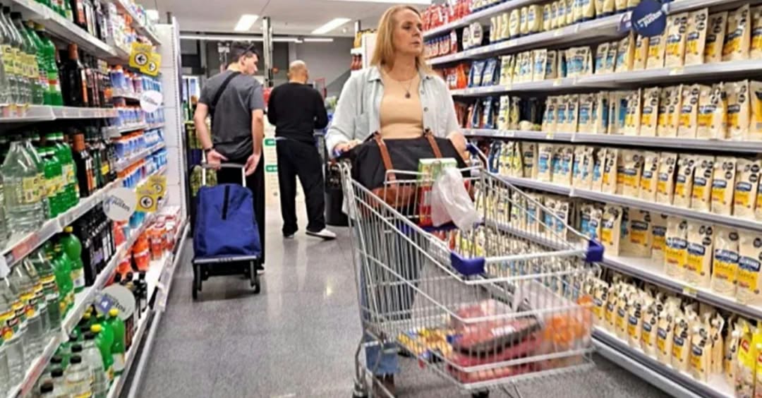 El consumo no despega: los supermercados venden 9,2% menos