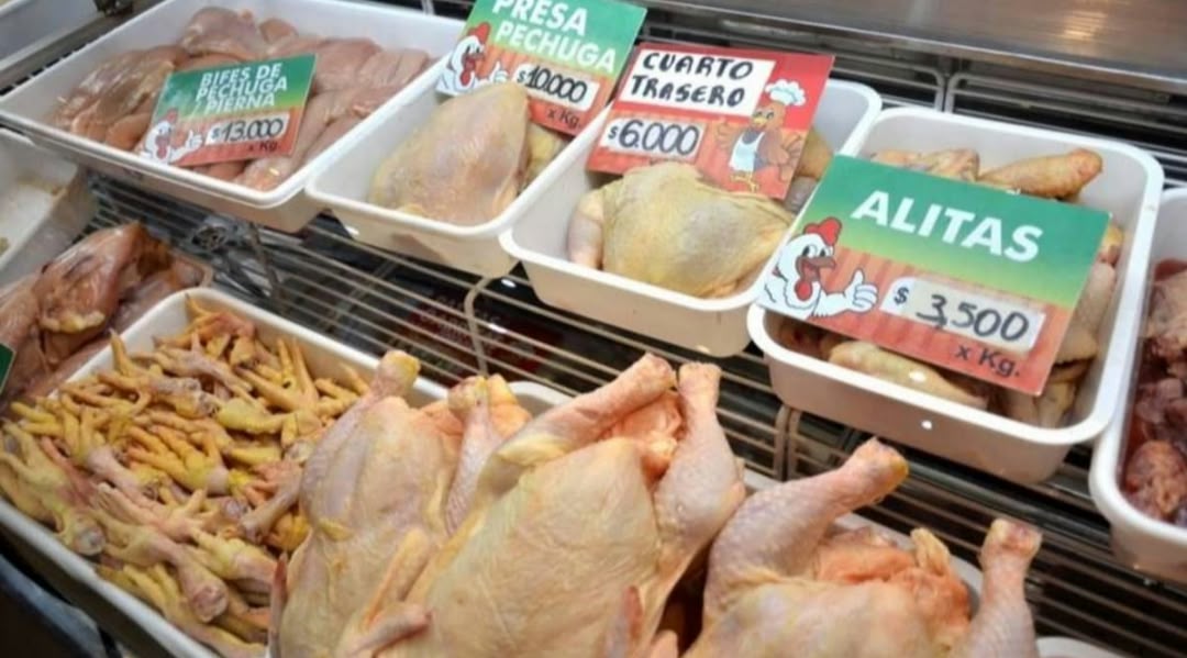 Por el aumento de la carne vacuna, la picada de pollo gana lugar en las carnicerías argentinas
