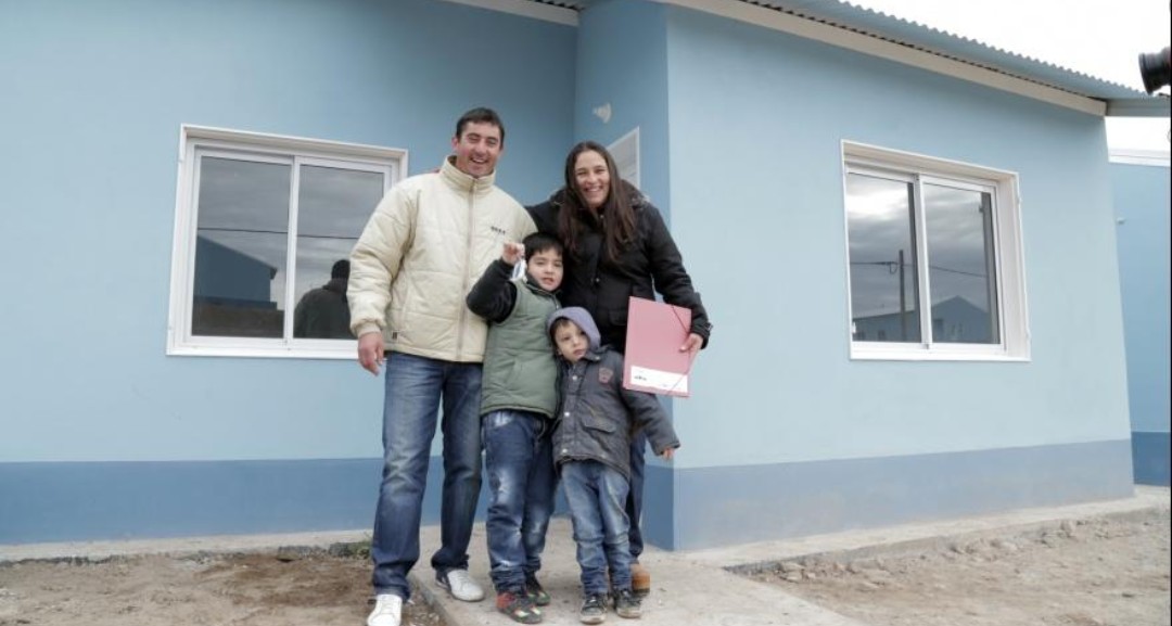 El Gobierno lanza un plan de $2 billones para impulsar los créditos hipotecarios y busca llegar a 18.000 familias