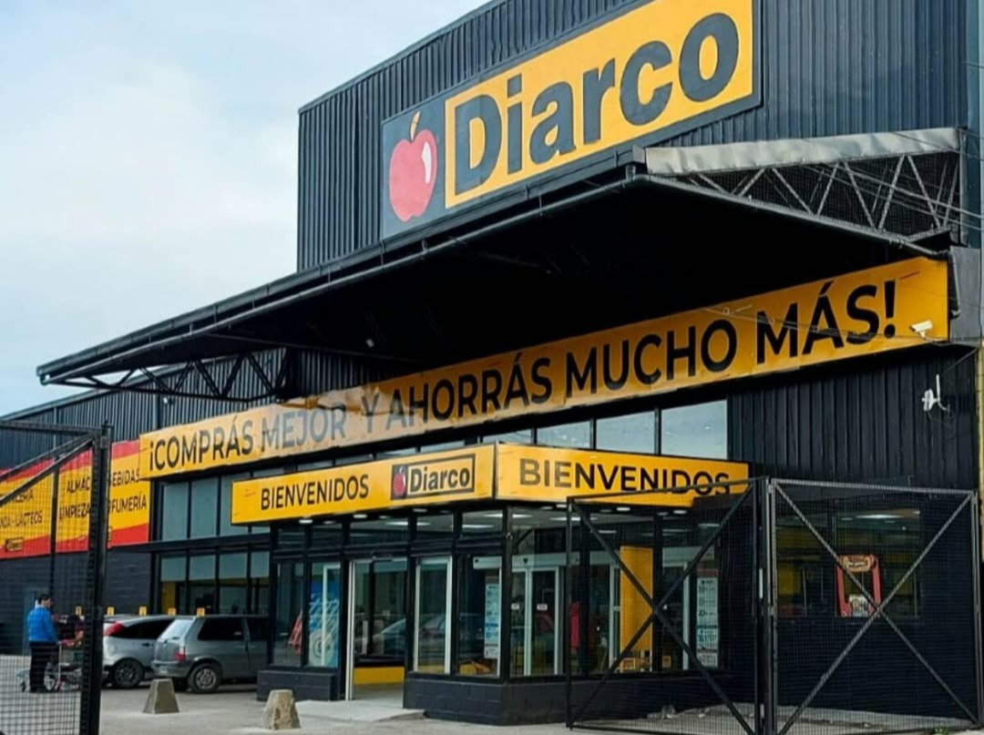 Diarco vuelve a cerrar una sucursal y crece la alarma por la caída del consumo