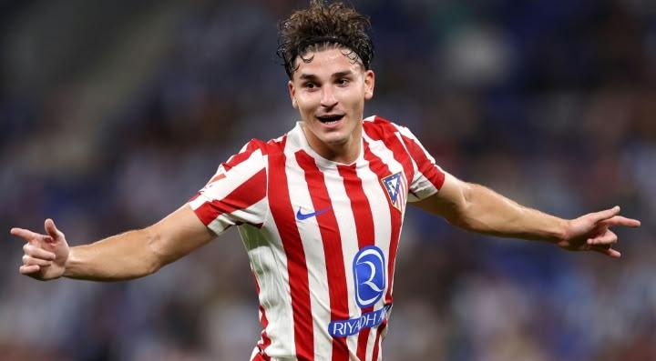 Atlético de Madrid le cerró la puerta al Barcelona por Julián Álvarez: ¿qué opciones le quedan a la Araña?