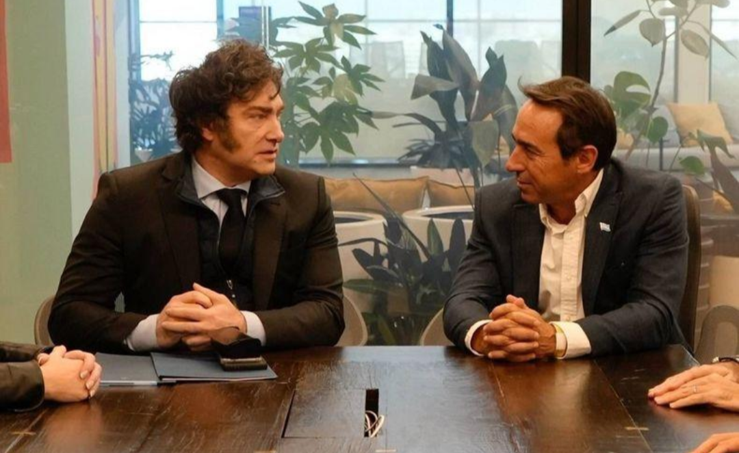MALVINAS: EL GIRO DE MILEI CHOCA CON UN VÍNCULO MILLONARIO ENTRE NAVITAS Y MERCADO LIBRE