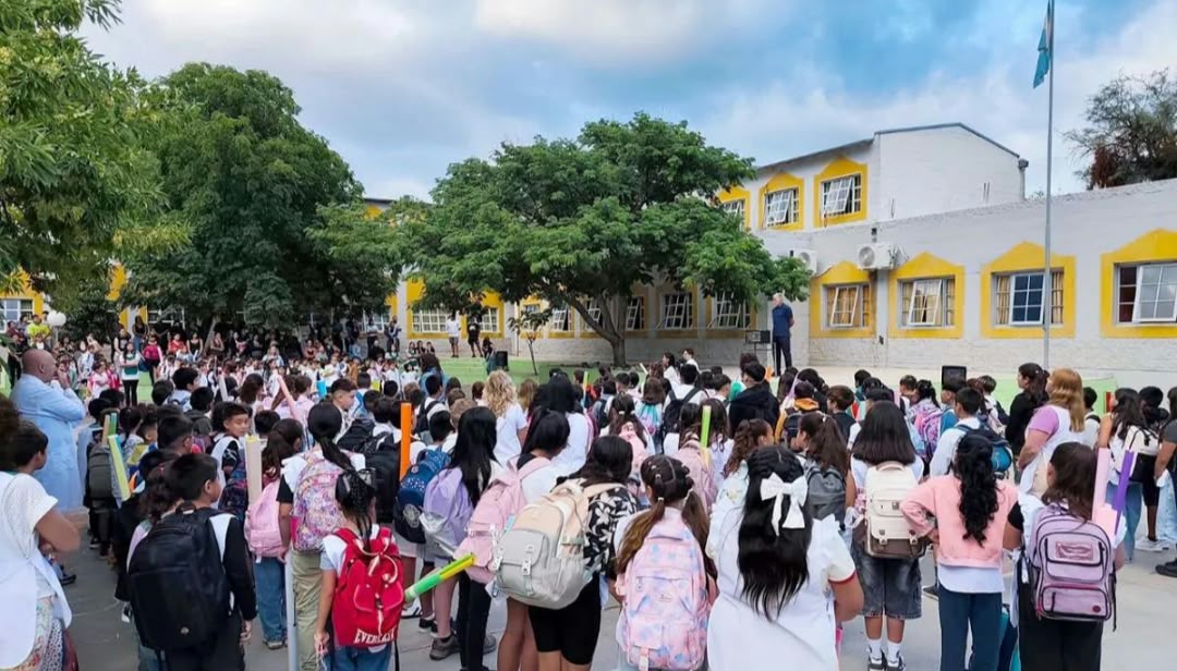 SAN LUIS AMPLÍA LA JORNADA ESCOLAR: 84 NUEVAS ESCUELAS SE SUMAN AL PROGRAMA “HORA+”