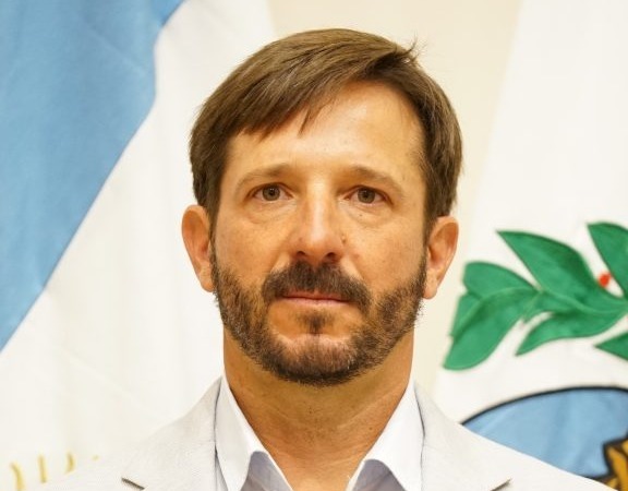 CAYMES RECHAZÓ EL DESAFUERO DE BELTRÁN Y ADVERTIÓ POR LA INDEPENDENCIA DEL PODER LEGISLATIVO